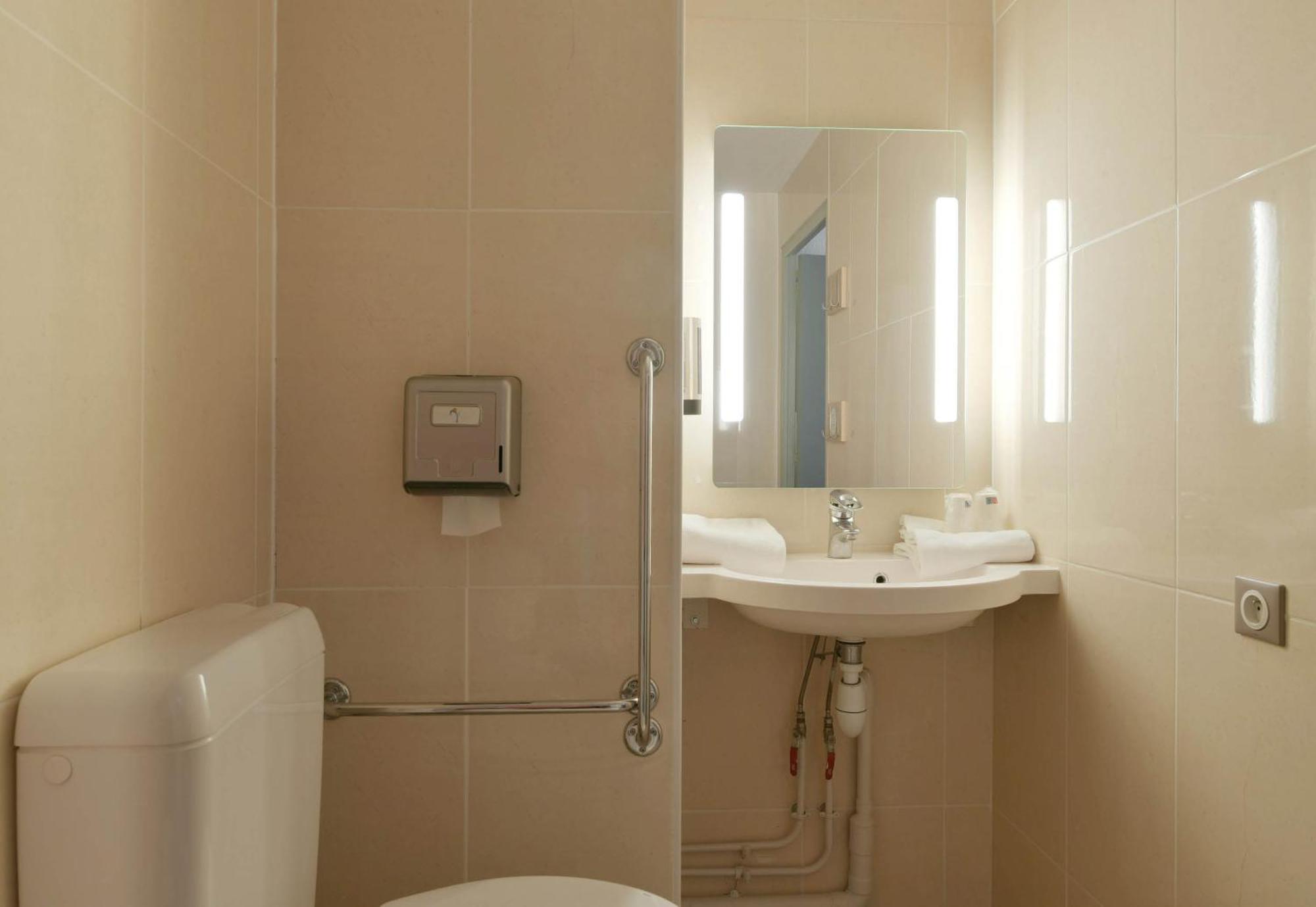 B&B Hotel Le Mans Sud อาร์นาจ ภายนอก รูปภาพ