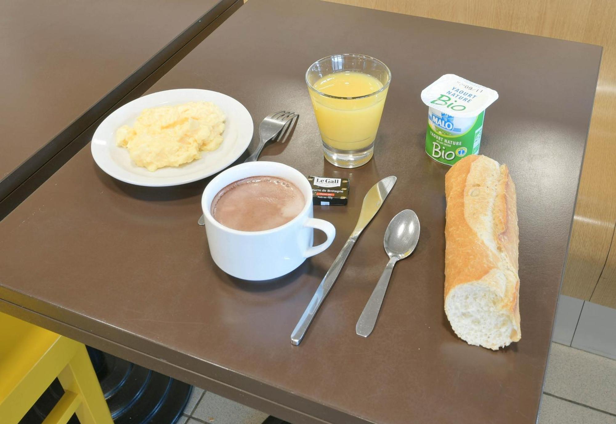 B&B Hotel Le Mans Sud อาร์นาจ ภายนอก รูปภาพ