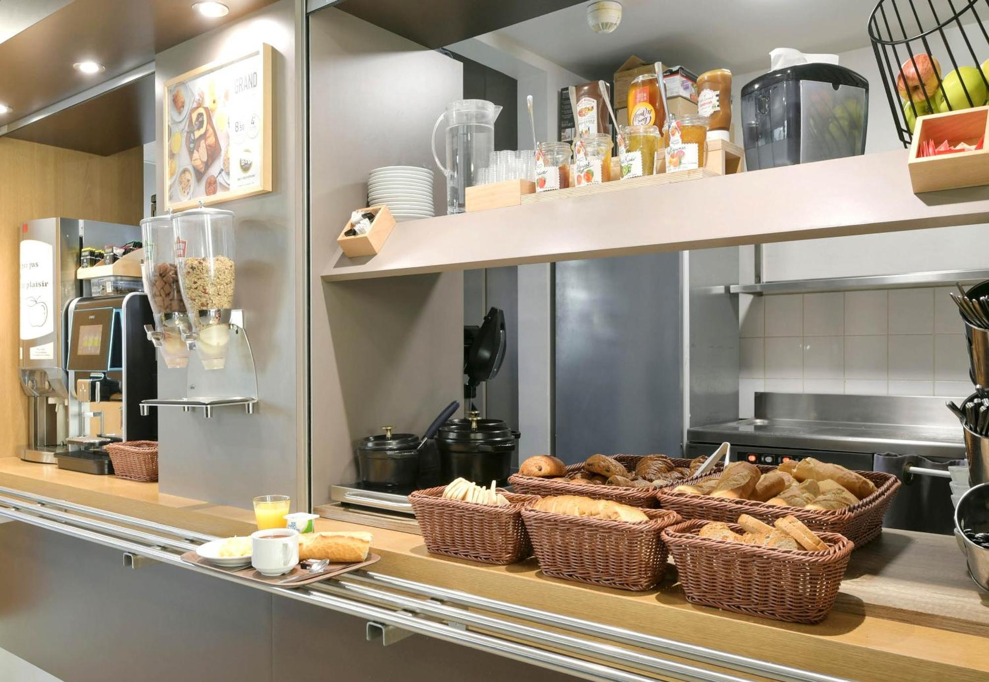 B&B Hotel Le Mans Sud อาร์นาจ ภายนอก รูปภาพ
